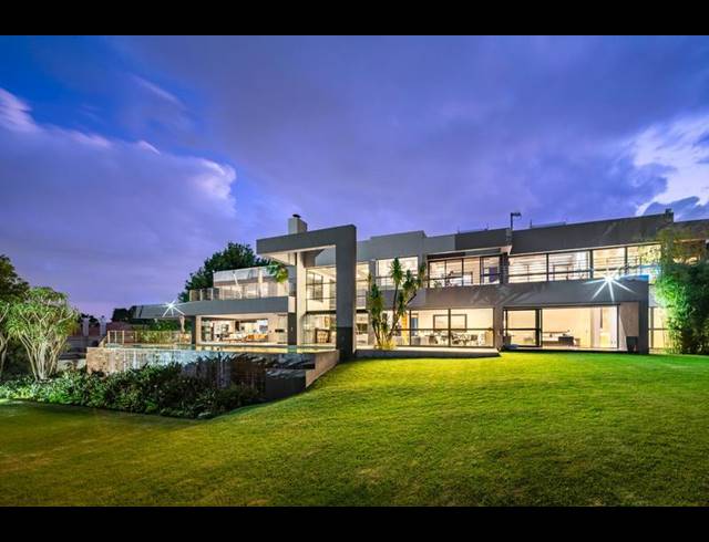 5 BEDROOM HOUSE FOR SALE IN BRYANSTON